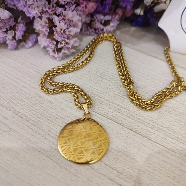 Ατσάλινο κολιέ με κρεμαστό ατσάλινο φυλακτό