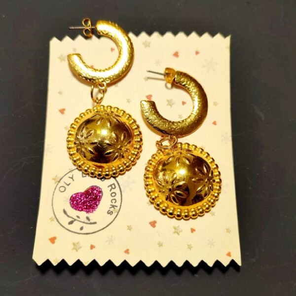 Ατσάλινοι κρίκοι με στρογγυλό ατσάλινο μοτίφ