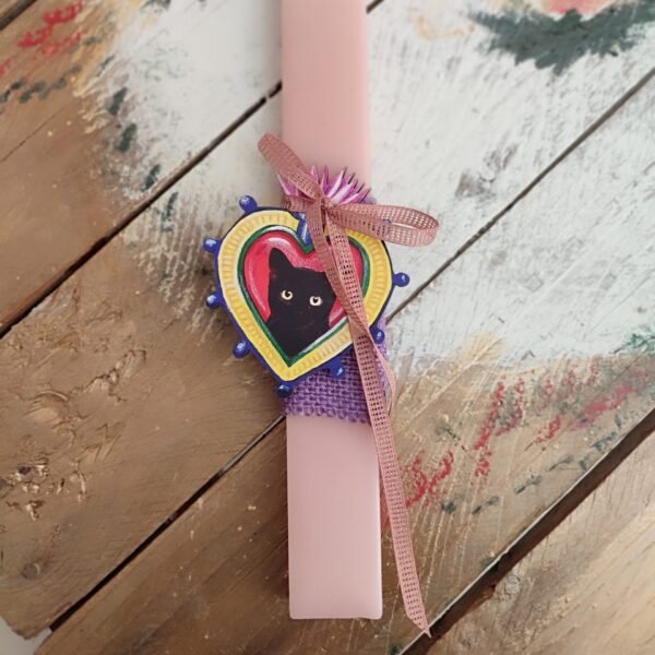 Λαμπάδα πασχαλινή πλατιά χειροποίητη με μαύρη γάτα