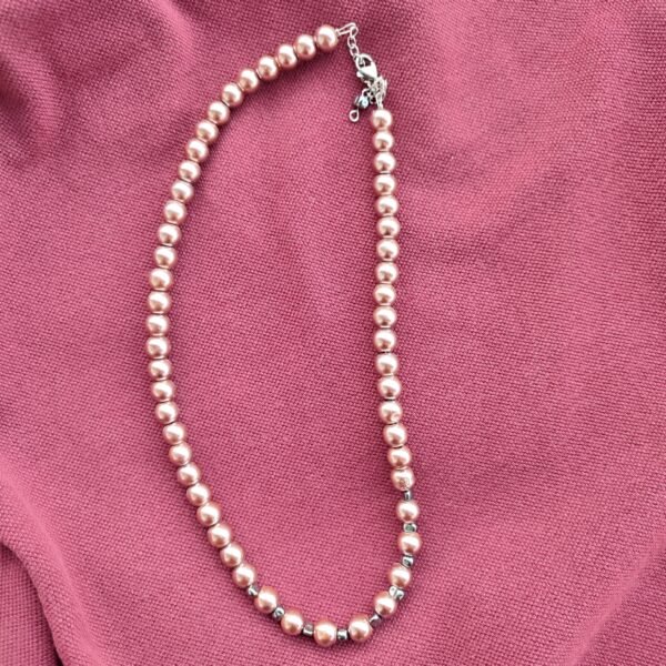 Χειροποίητο κολιέ με ακρυλικές σοκολατί πέρλες