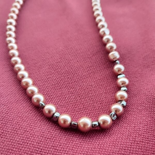 Χειροποίητο κολιέ με ακρυλικές σοκολατί πέρλες