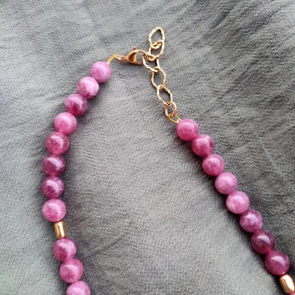 Χειροποίητο κολιέ με ημιπολύτιμες πέτρες ροζ λιλά τουρμαλίνη