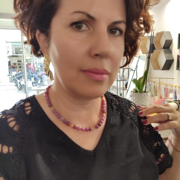 Χειροποίητο κολιέ με ημιπολύτιμες πέτρες ροζ λιλά τουρμαλίνη