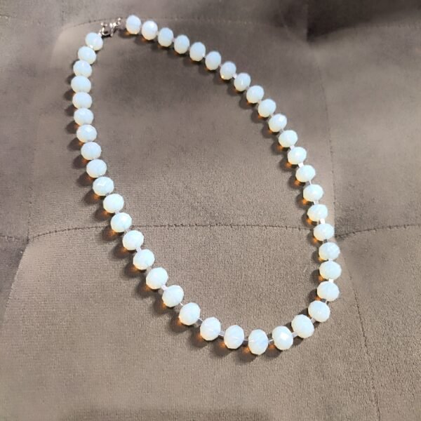 Χειροποίητο κολιέ Νεφέλη με frosted stone