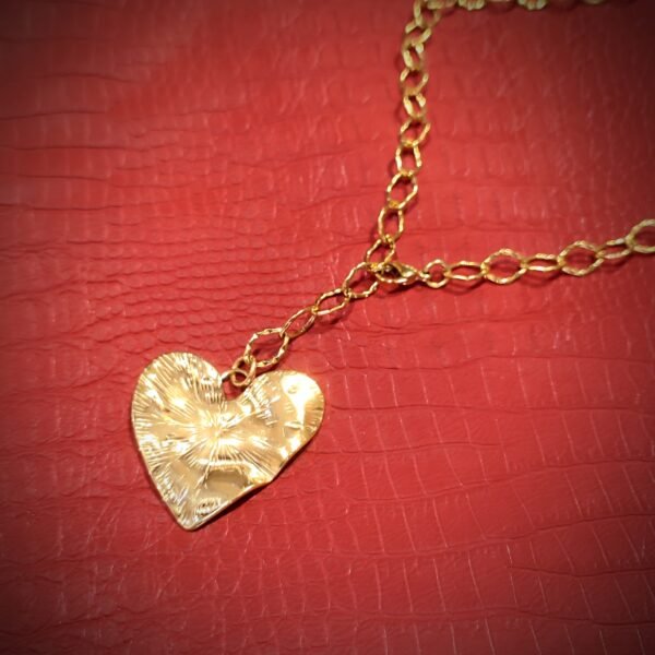 Aτσάλινo κολιέ με X Large Καρδιά