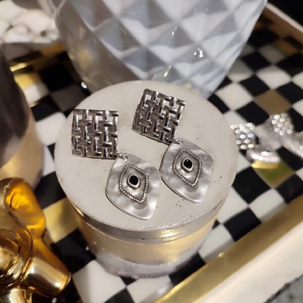 Aτσάλινα σκουλαρίκια πλέξη με ρόμβο