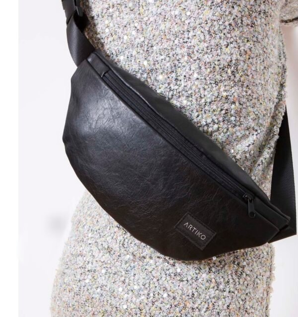 IMG_20260129_133718 Τσαντάκι Banana ARTIKO Mallory