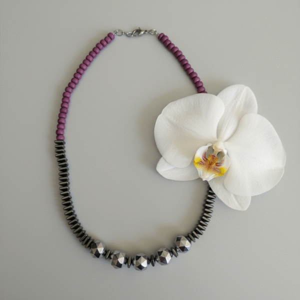 Χειροποίητο μωβ κολιέ Artemis