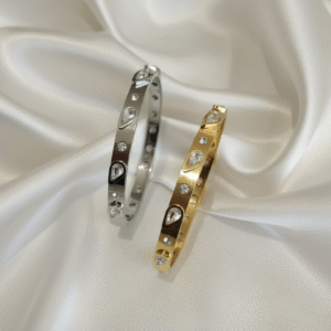 Ατσάλινο βραχιόλι χειροπέδα παραλληλόγραμμη με λευκές σταγόνες ζιργκόν