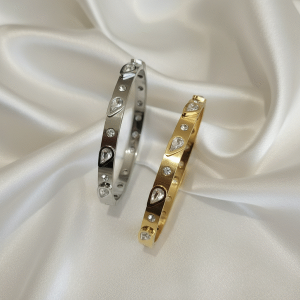 Ατσάλινο βραχιόλι χειροπέδα παραλληλόγραμμη με λευκές σταγόνες ζιργκόν