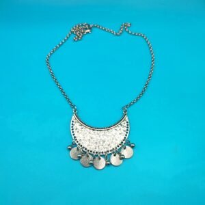 Ατσάλινη αλυσίδα με οβάλ κρεμαστό και φλουράκια